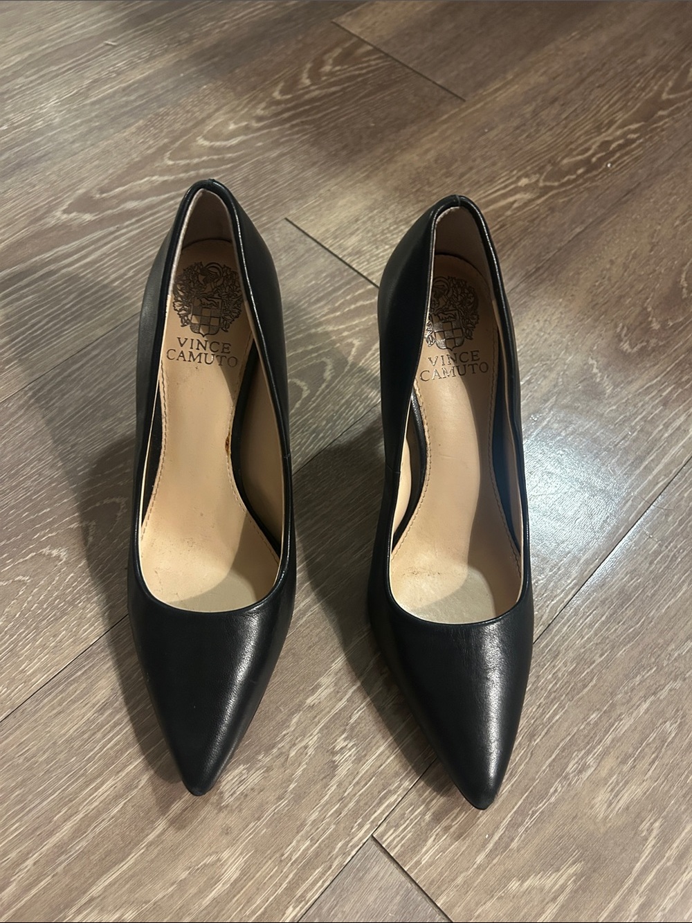 Vince Camuto Black Pointed-Toe Leather Heels